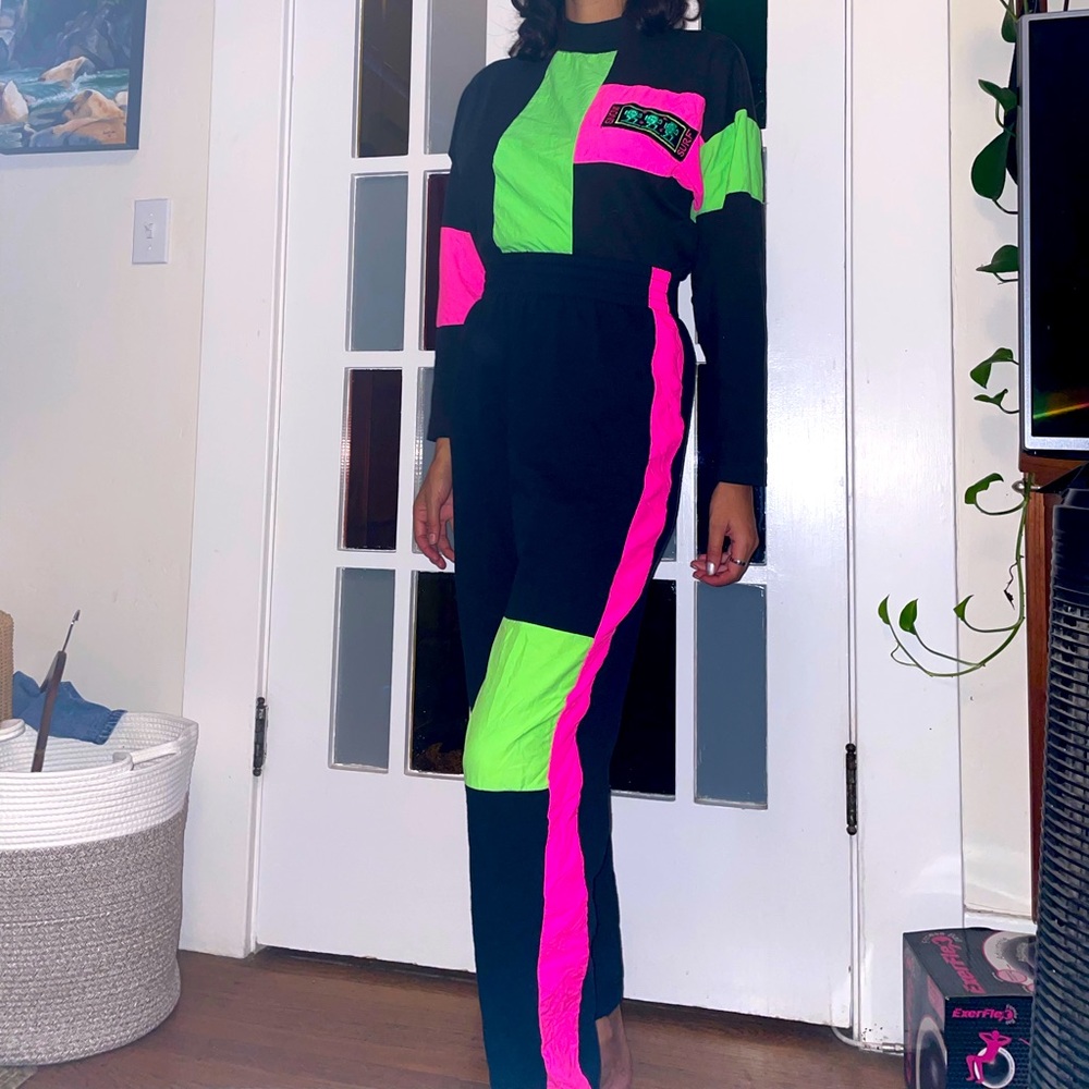 SOLD Neon 90s sweatsuit
